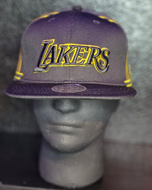 Mitchell & Ness Lakers Hat